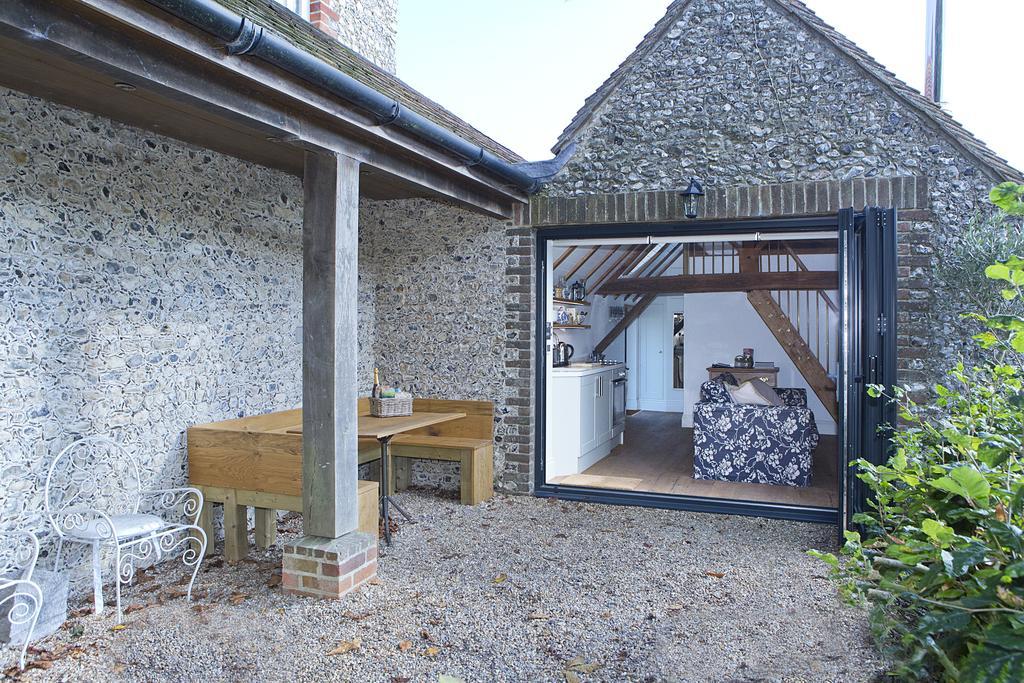 Shepherds Barn West Dean 外观 照片